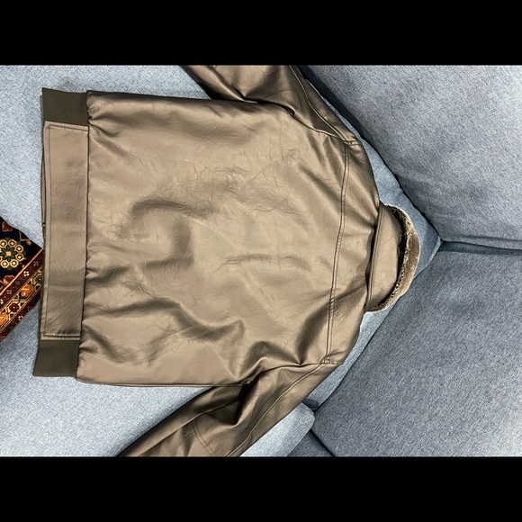 SUPERLATIVE FASHION MEN, like new. - Picture 9 of 12